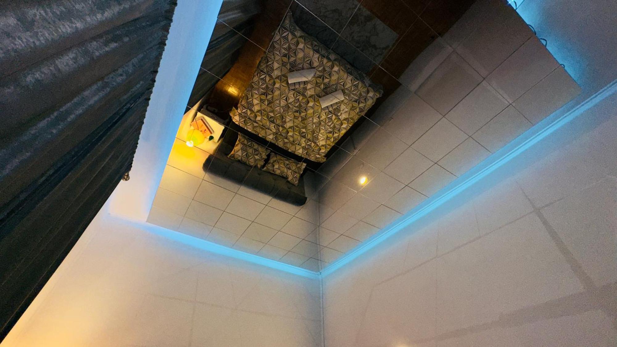Hedonist Spa Jacuzzi Sarajevo Free Parking מראה חיצוני תמונה