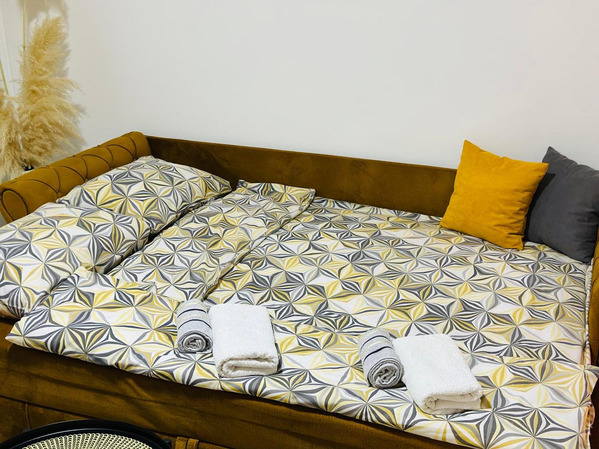 Hedonist Spa Jacuzzi Sarajevo Free Parking מראה חיצוני תמונה